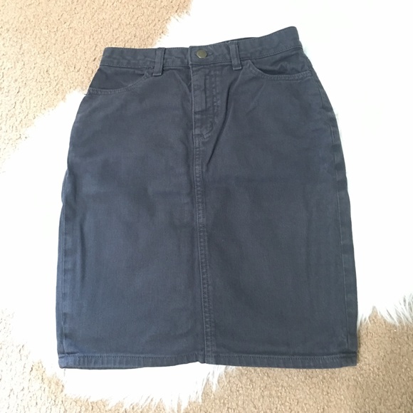 American Apparel denim skirt (size small) - Picture 2 of 5